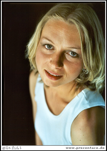 PORTRA